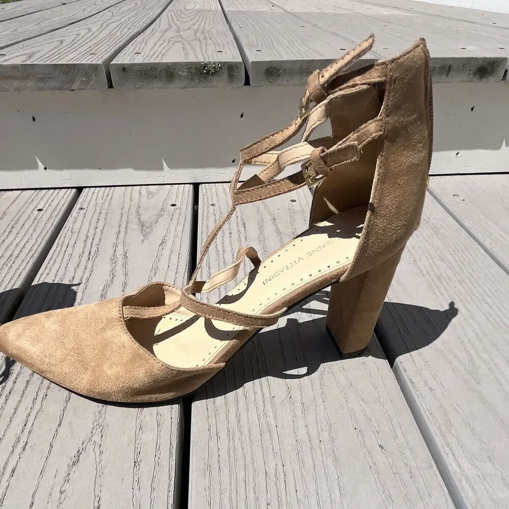 Adrienne Vittadini Women’s Beige Suede Pointed Toe Strappy Block Heels US 10